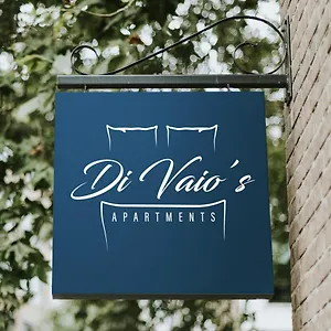 Guest house Di Vaio's, Naples